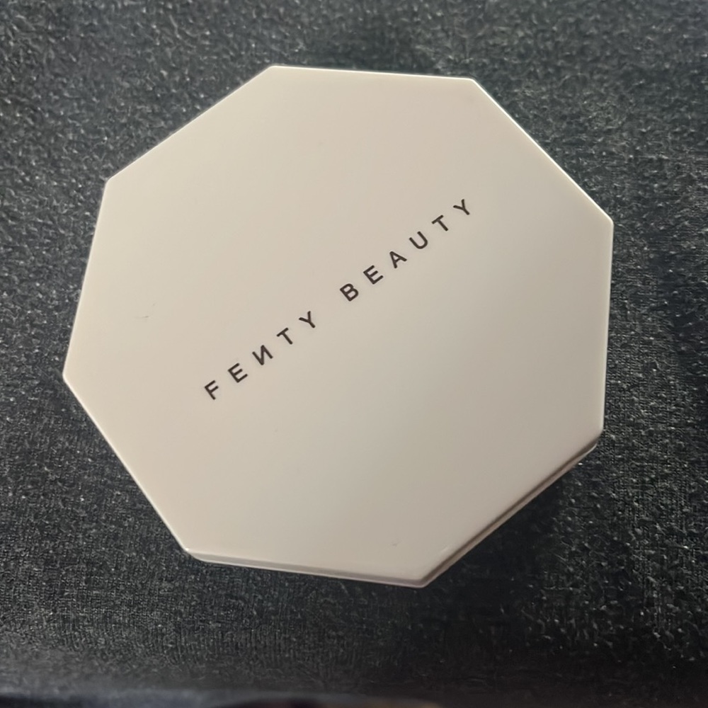 Fenty Beauty By Rihanna Killawatt Foil Freestyle Highlighter Duo - Picture 2 of 4